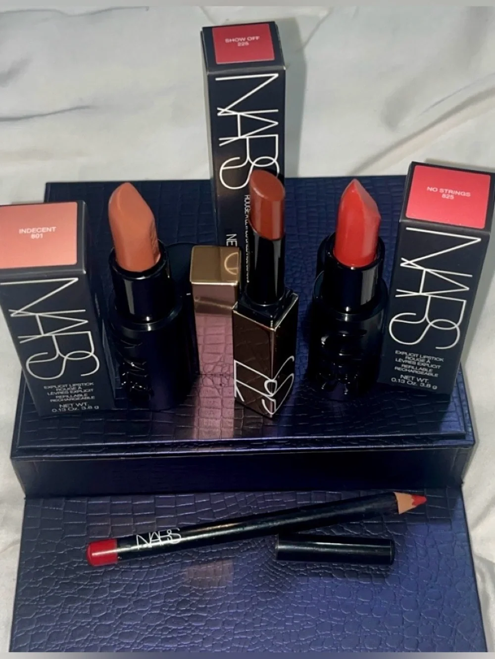 NARS lip makeup